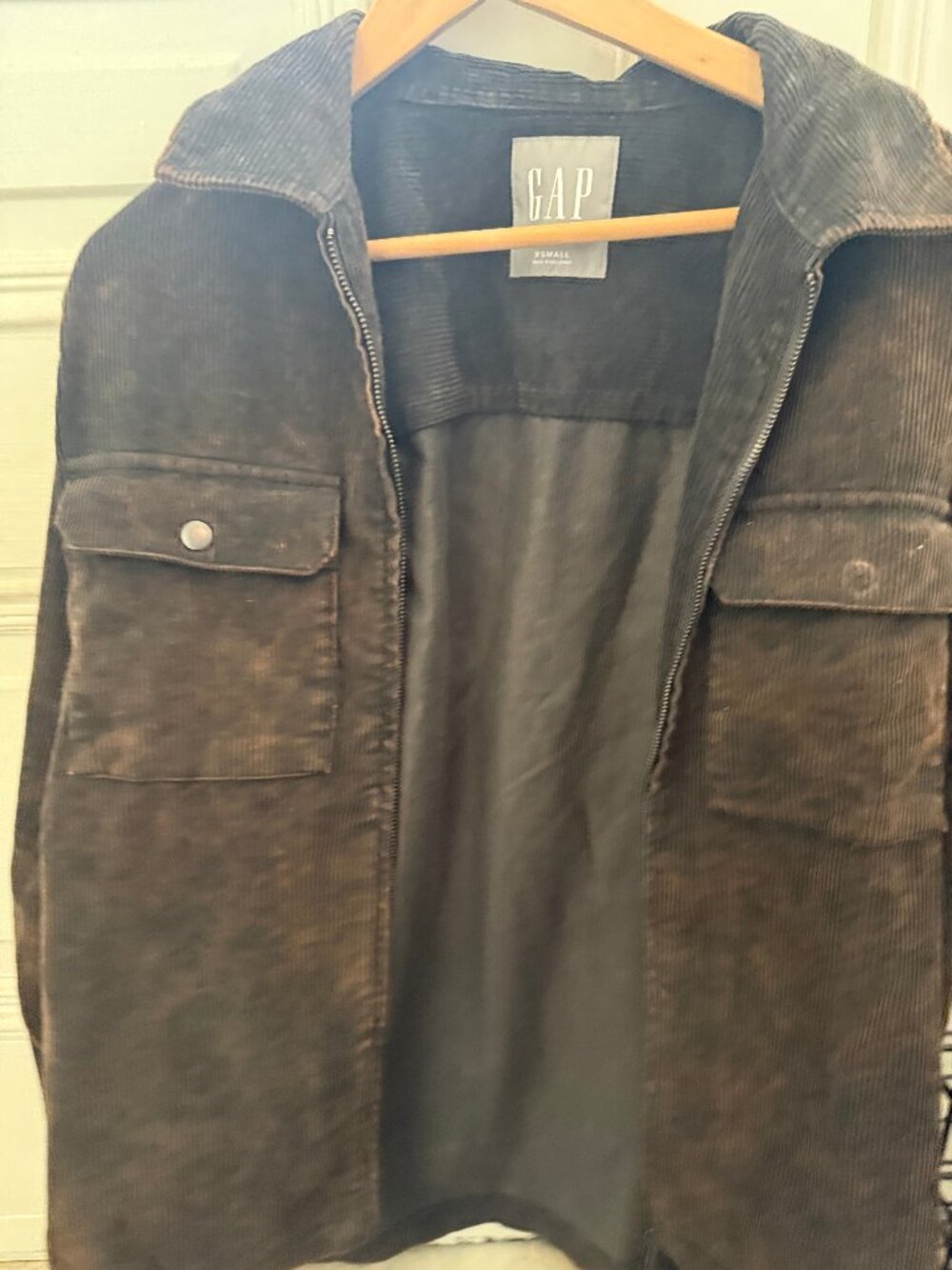 Gap heavy shirt/jacket  corduroy zip up